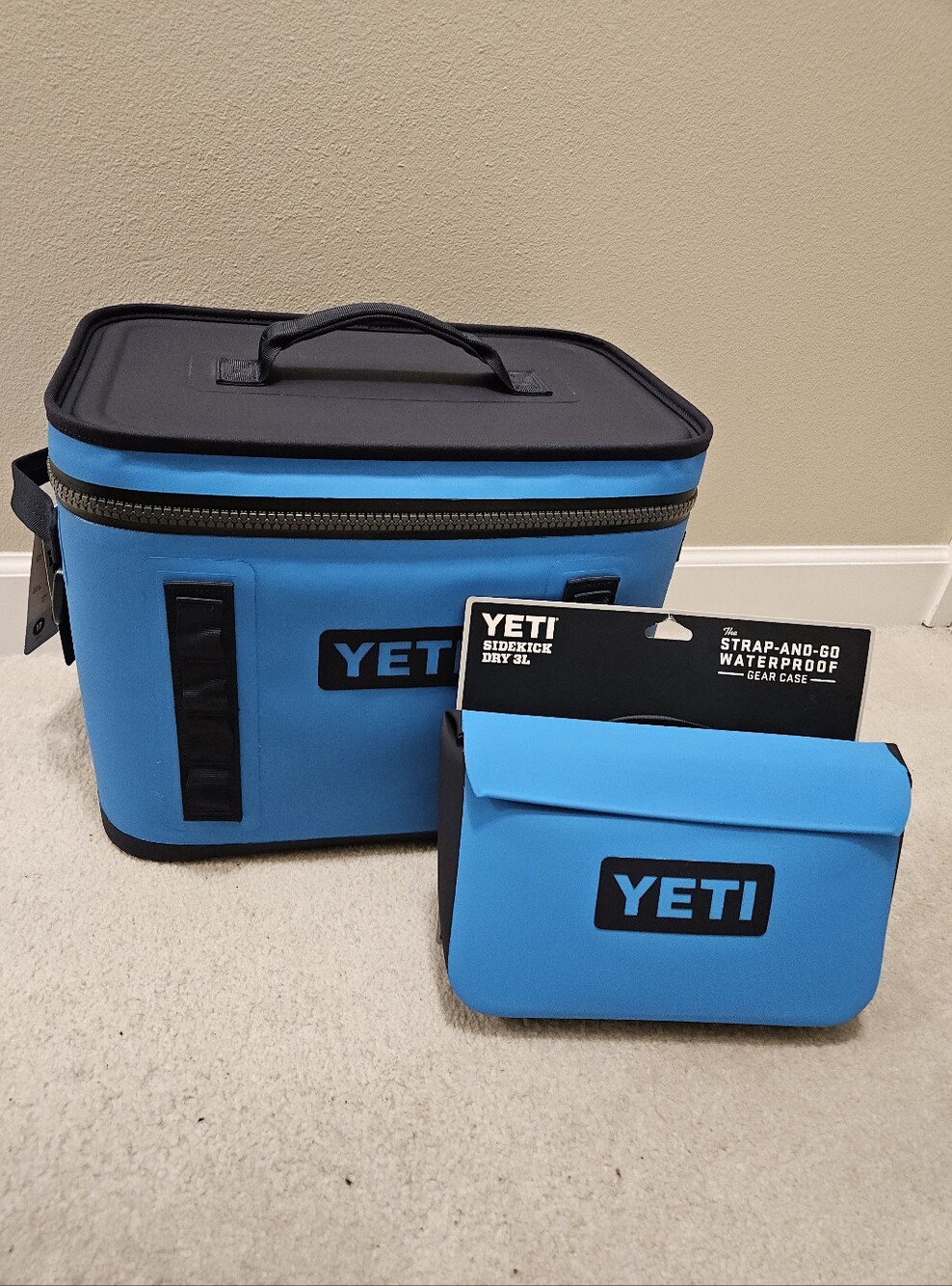 Big Wave Blue Yeti Hopper Flip 18 & 3L Sidekick